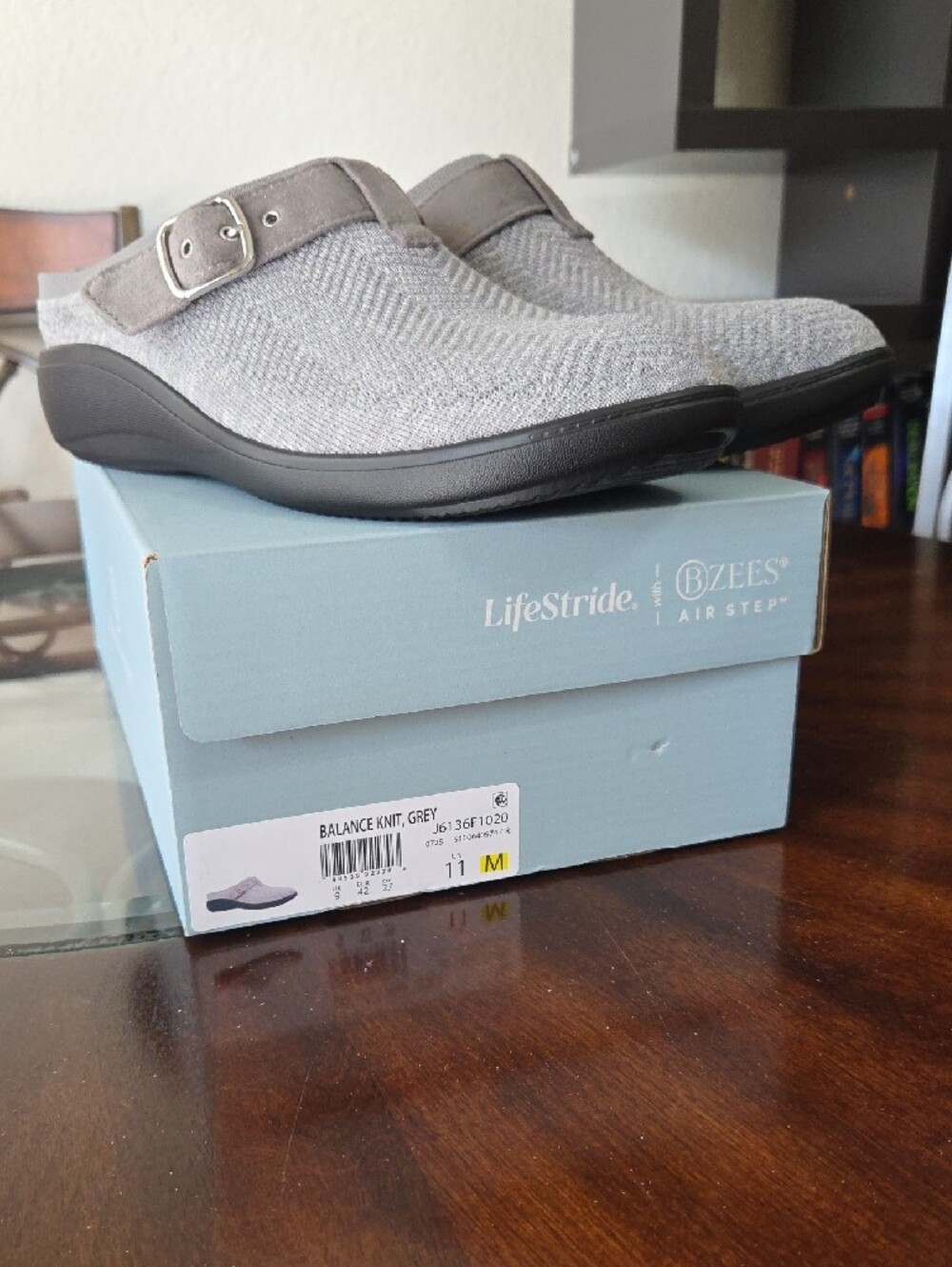 Life Stride Women's Slip-On Mule in Light Gray - Picture 7 of 7